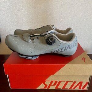 NEW Slate Cool Grey Specialized Torch 1.0 Road Shoes with Wahoo Speedplay Cleats
